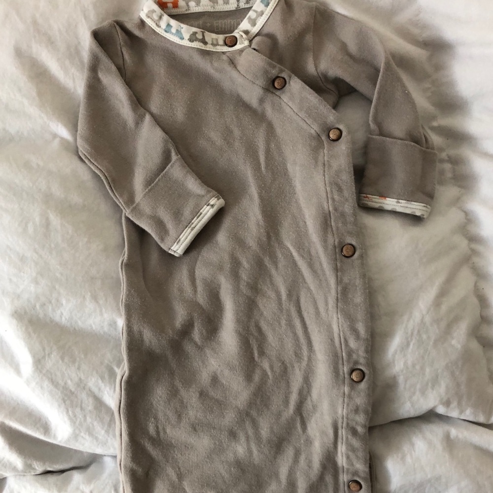 Finn and Emma organic gown